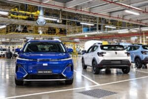 Η Renault ανοίγει εργοστάσιό της στη Geely