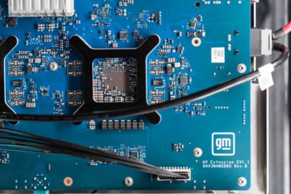 https://cdn.autogreeknews.gr/wp-content/uploads/2026/10/gm-autonomous-tech-03.jpg