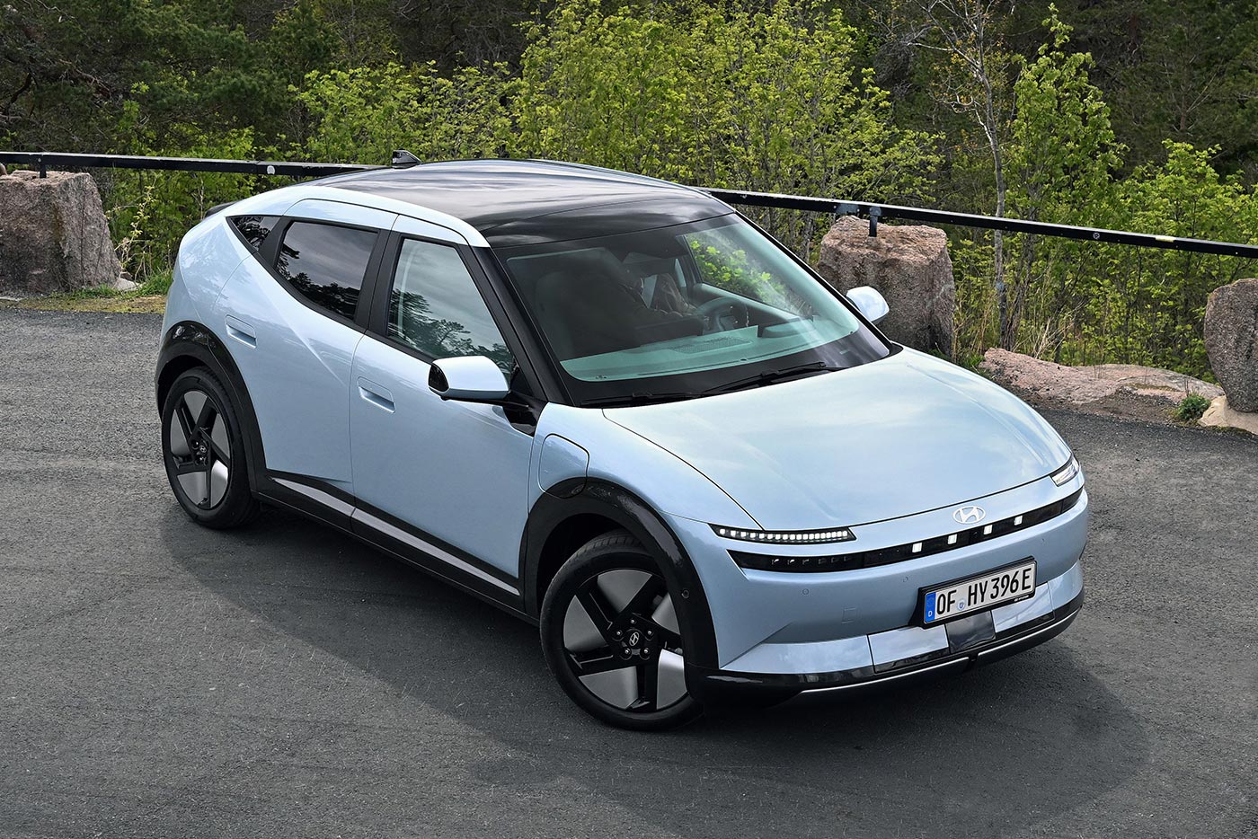 https://cdn.autogreeknews.gr/wp-content/uploads/2026/10/hyundai-ioniq-3-static.jpg