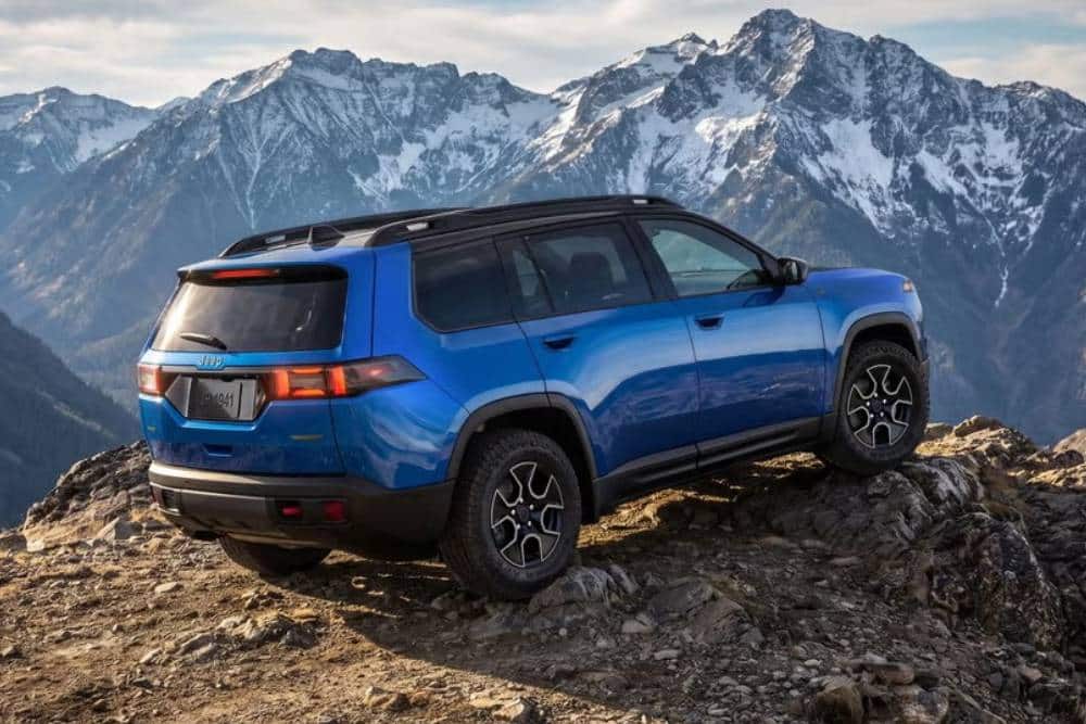 https://cdn.autogreeknews.gr/wp-content/uploads/2026/10/jeep-cherokee-trailhawk-02.jpg