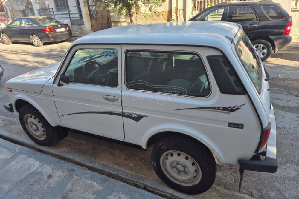 https://cdn.autogreeknews.gr/wp-content/uploads/2026/10/lada-niva-for-sale-10.jpg