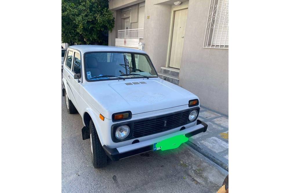 https://cdn.autogreeknews.gr/wp-content/uploads/2026/10/lada-niva-for-sale-2.jpg