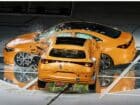 Το crash test της Mercedes για τις διασταυρώσεις (+video)