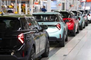 mini-plant-oxford-automated-driving-during-product (4)