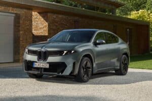 new bmw ix4 (8) (1)