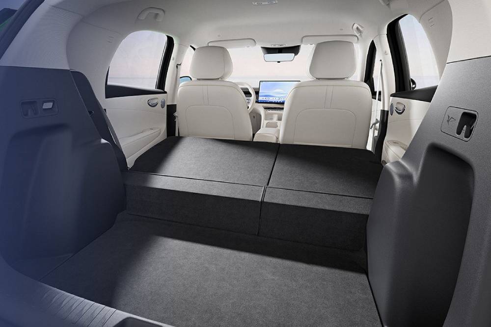https://cdn.autogreeknews.gr/wp-content/uploads/2026/10/new-byd-seagull-03.jpg
