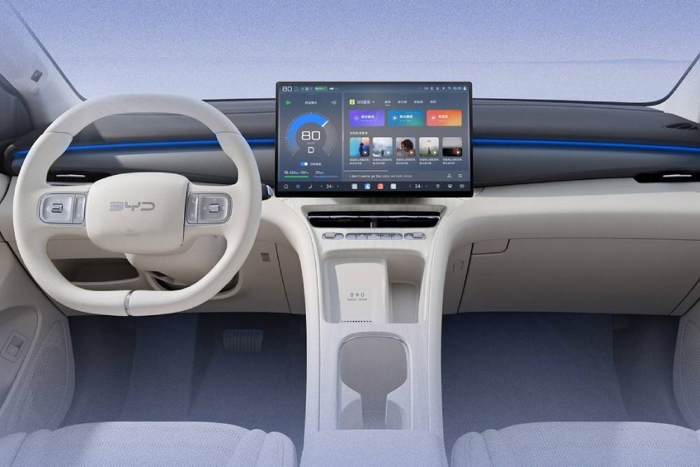https://cdn.autogreeknews.gr/wp-content/uploads/2026/10/new-byd-seagull-04.jpg
