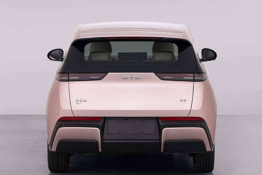 https://cdn.autogreeknews.gr/wp-content/uploads/2026/10/new-byd-seagull.jpg