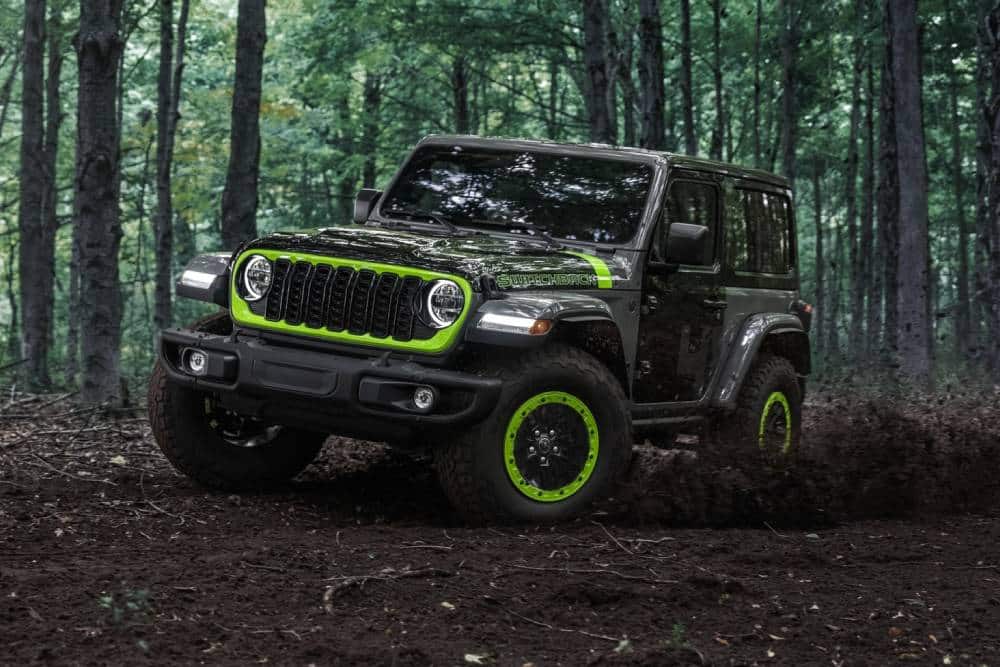 https://cdn.autogreeknews.gr/wp-content/uploads/2026/10/new-jeep-wrangler-switchback-1.jpg