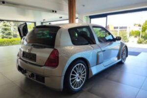 renault clio v6 for sale (2)