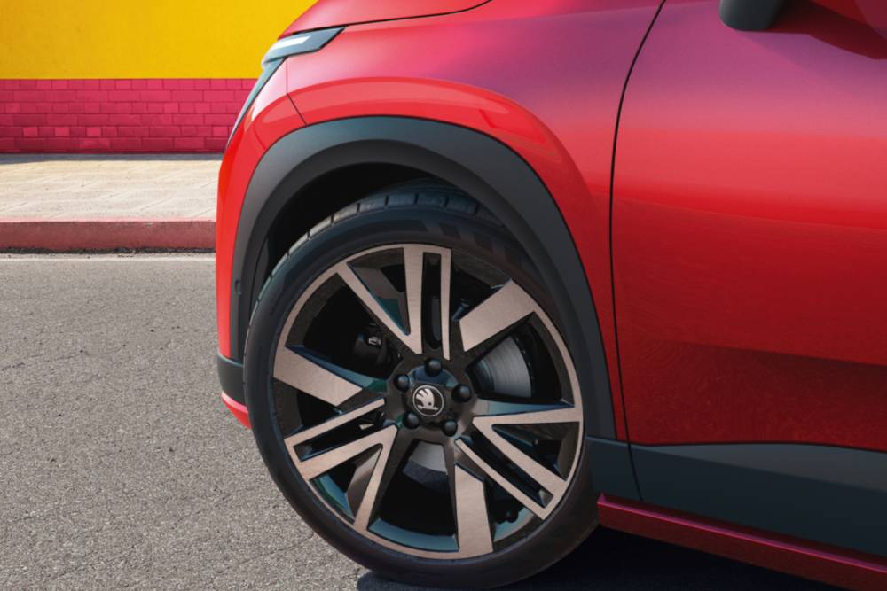 https://cdn.autogreeknews.gr/wp-content/uploads/2026/10/skoda-epiq-sportline-3.jpg