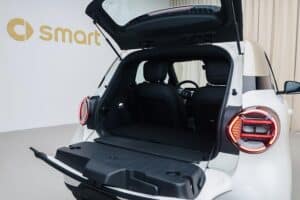 smart_hashtag2_premium_digital-white-metallic_gold_1