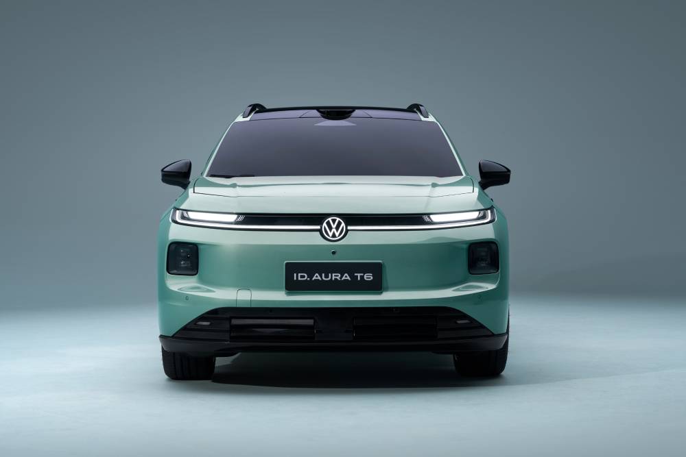 https://cdn.autogreeknews.gr/wp-content/uploads/2026/10/volkswagen_id._aura_t637.jpg