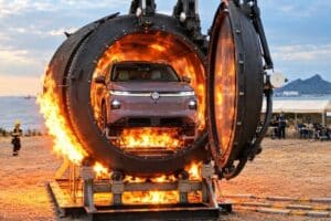 Γιατί η VW έβαλε το νέο της SUV στο φούρνο; (+video)