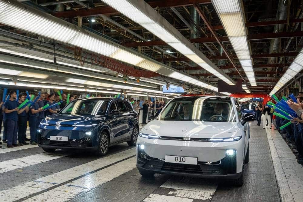 https://cdn.autogreeknews.gr/wp-content/uploads/2026/10/zaragoza-event-leapmotor-b10-4.jpg